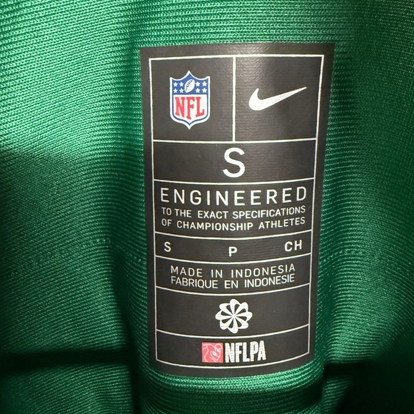 New Nike Mens On Field Aaron Rodgers #8 New York Jets Green Jersey Size Small - Picture 4 of 5